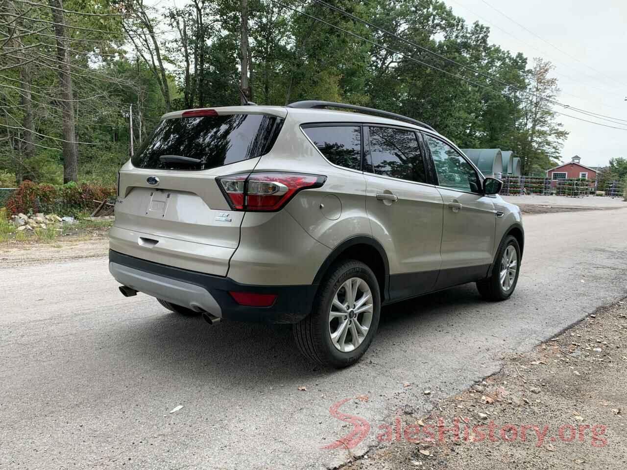 1FMCU9GD9JUC66105 2018 FORD ESCAPE