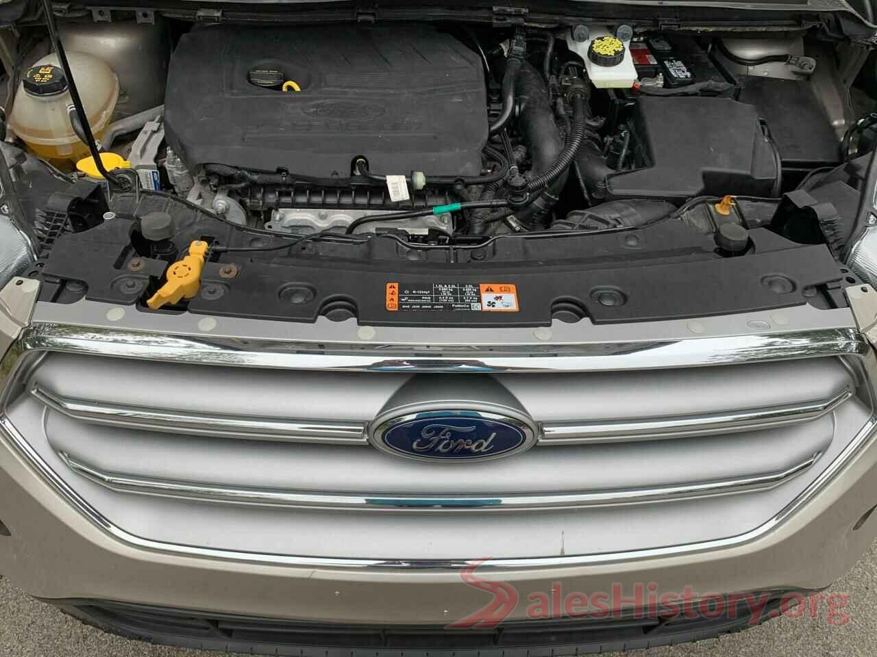 1FMCU9GD9JUC66105 2018 FORD ESCAPE