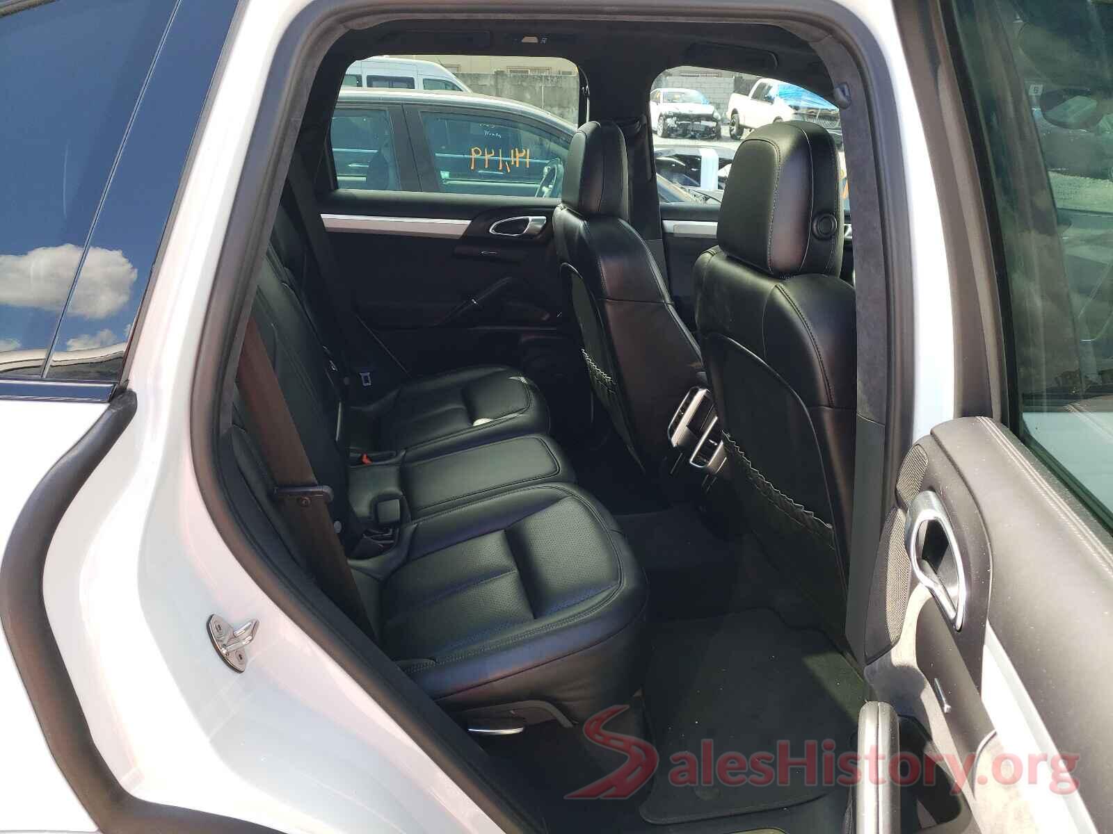 WP1AD2A2XHLA81408 2017 PORSCHE CAYENNE