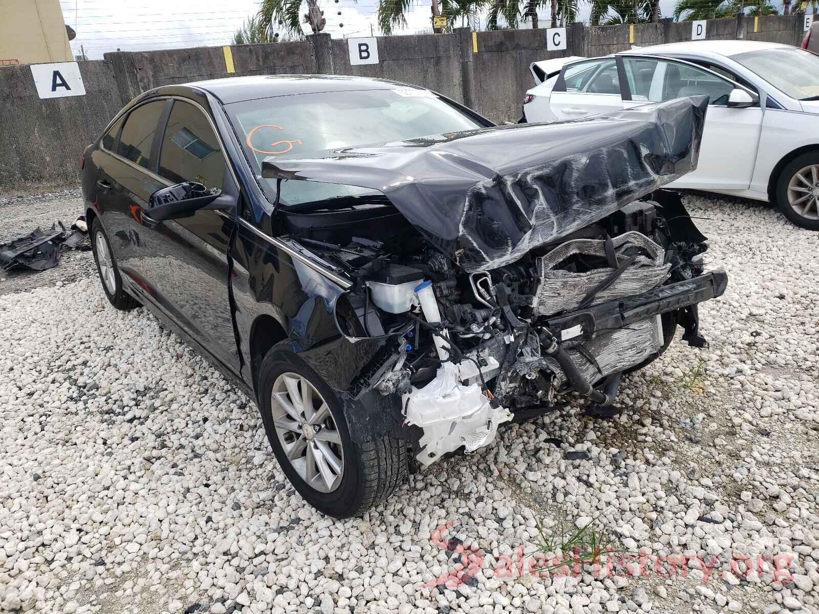 5NPE24AF5JH700465 2018 HYUNDAI SONATA