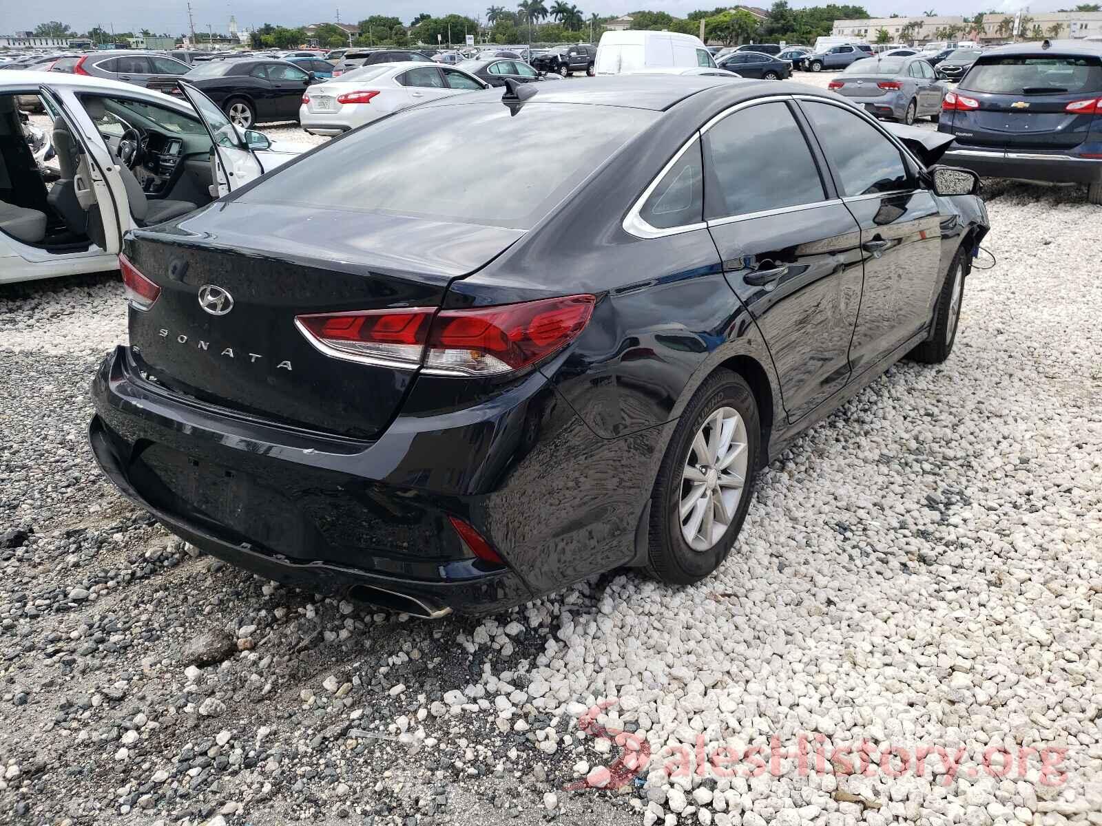 5NPE24AF5JH700465 2018 HYUNDAI SONATA