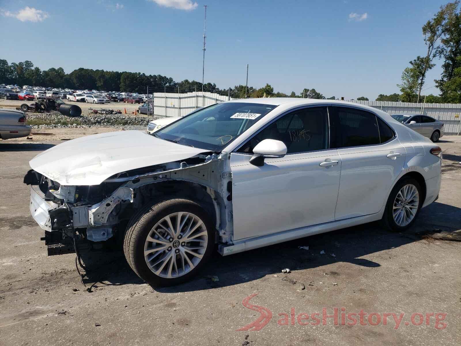 4T1B11HKXKU831014 2019 TOYOTA CAMRY