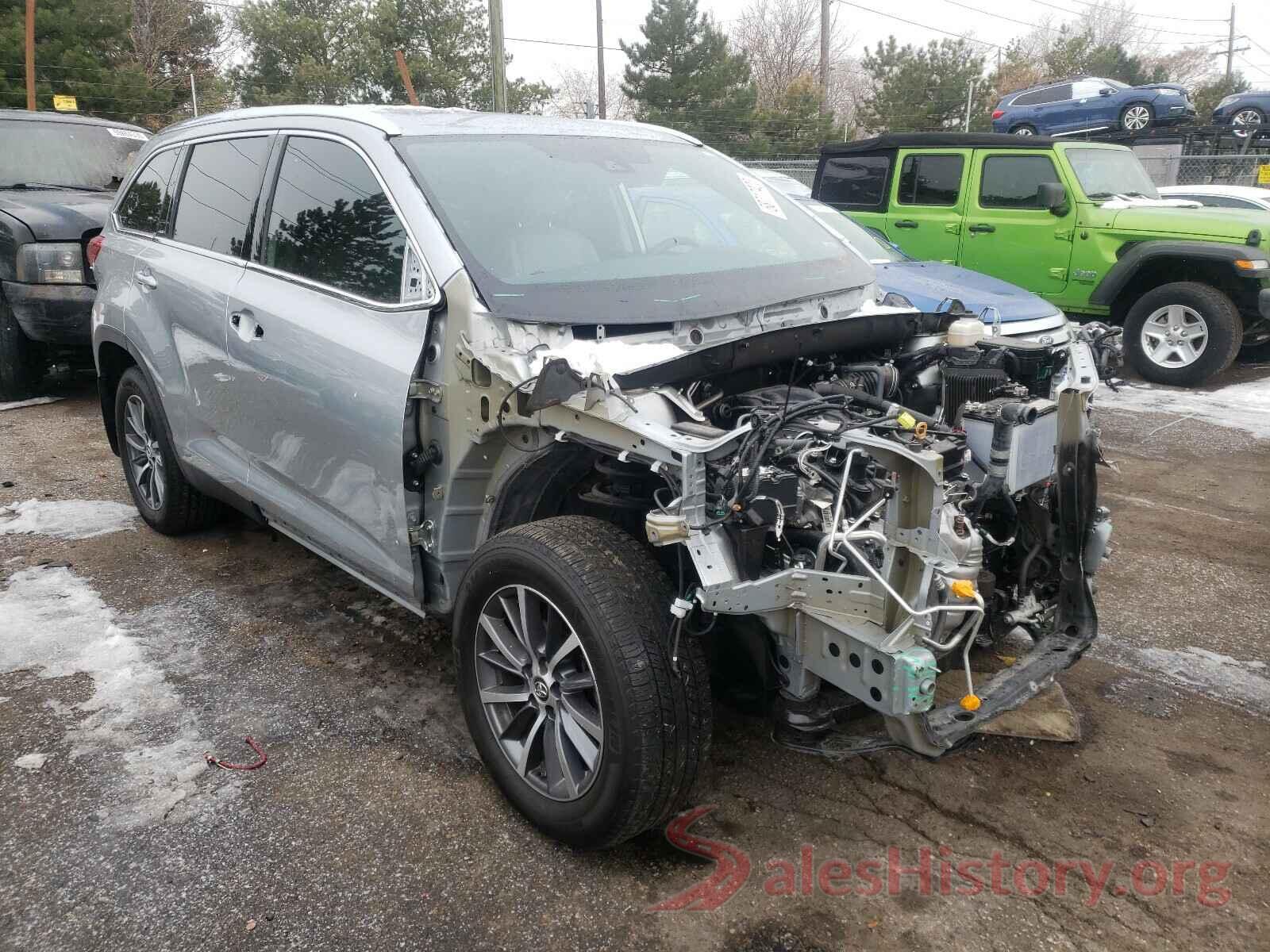 5TDJZRFH5KS622217 2019 TOYOTA HIGHLANDER