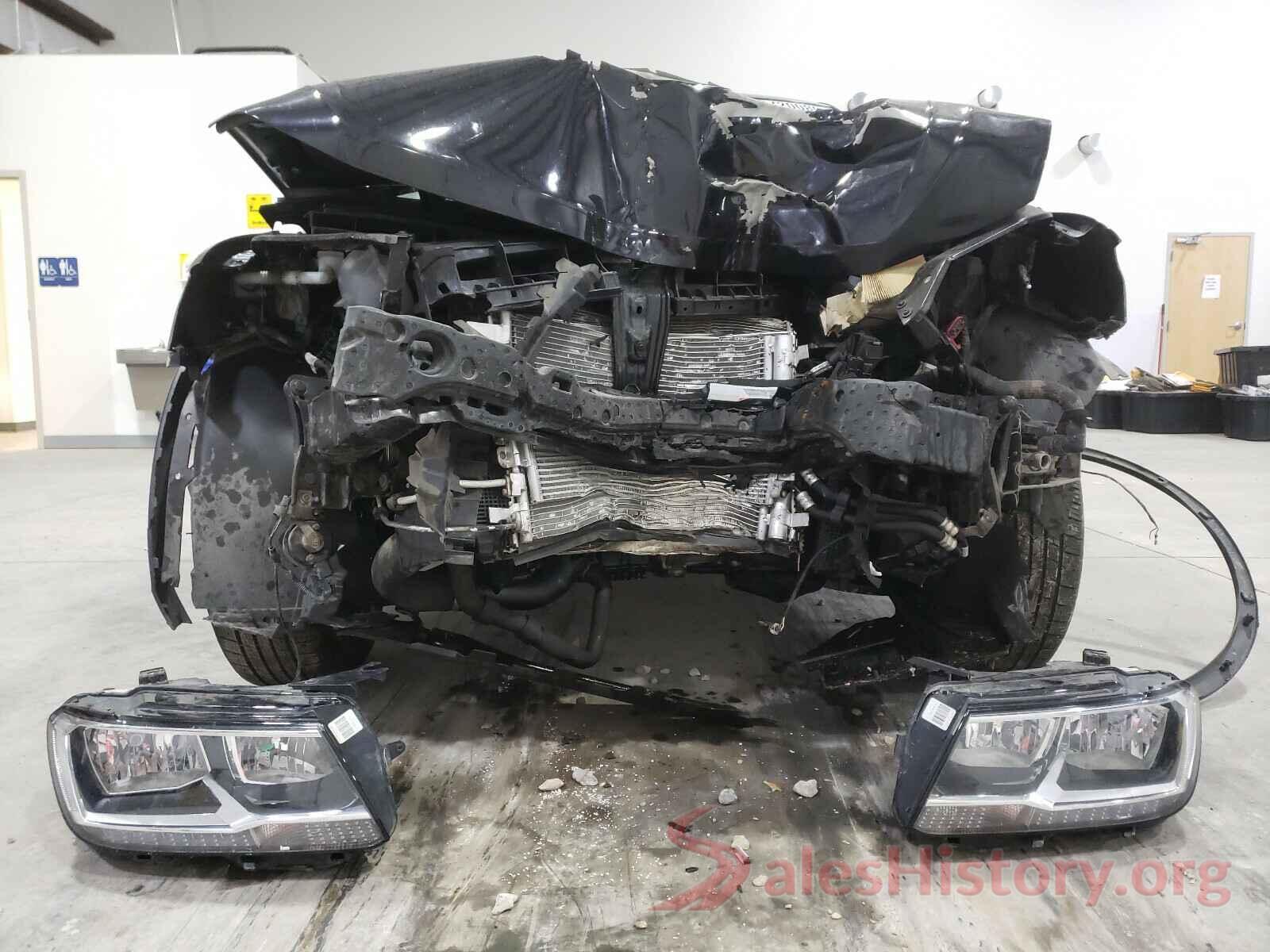 3VV0B7AX6JM084789 2018 VOLKSWAGEN TIGUAN