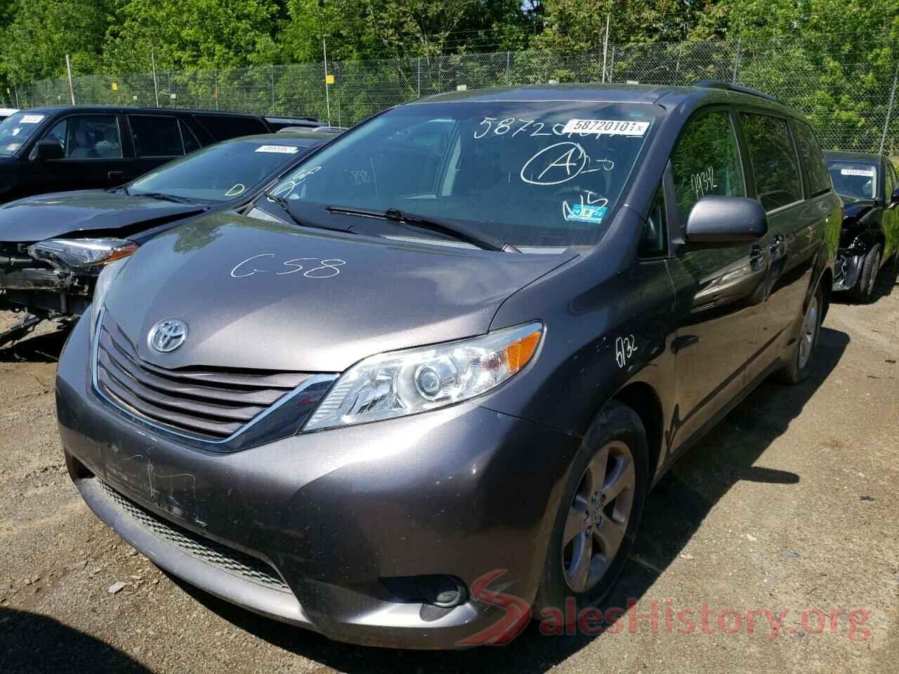 5TDKK3DC9FS647107 2015 TOYOTA SIENNA