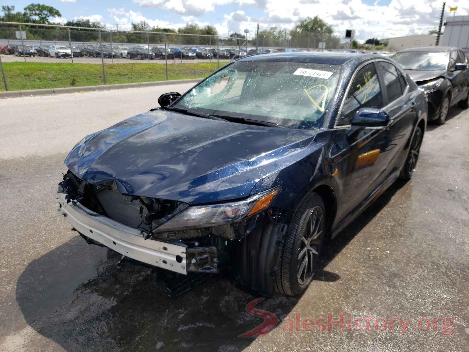 4T1T11AK2MU604577 2021 TOYOTA CAMRY