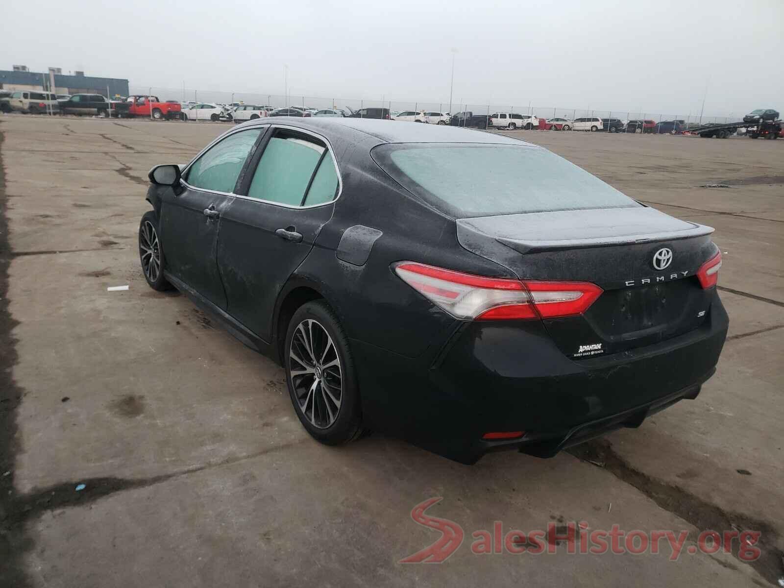 4T1B11HK0JU657291 2018 TOYOTA CAMRY