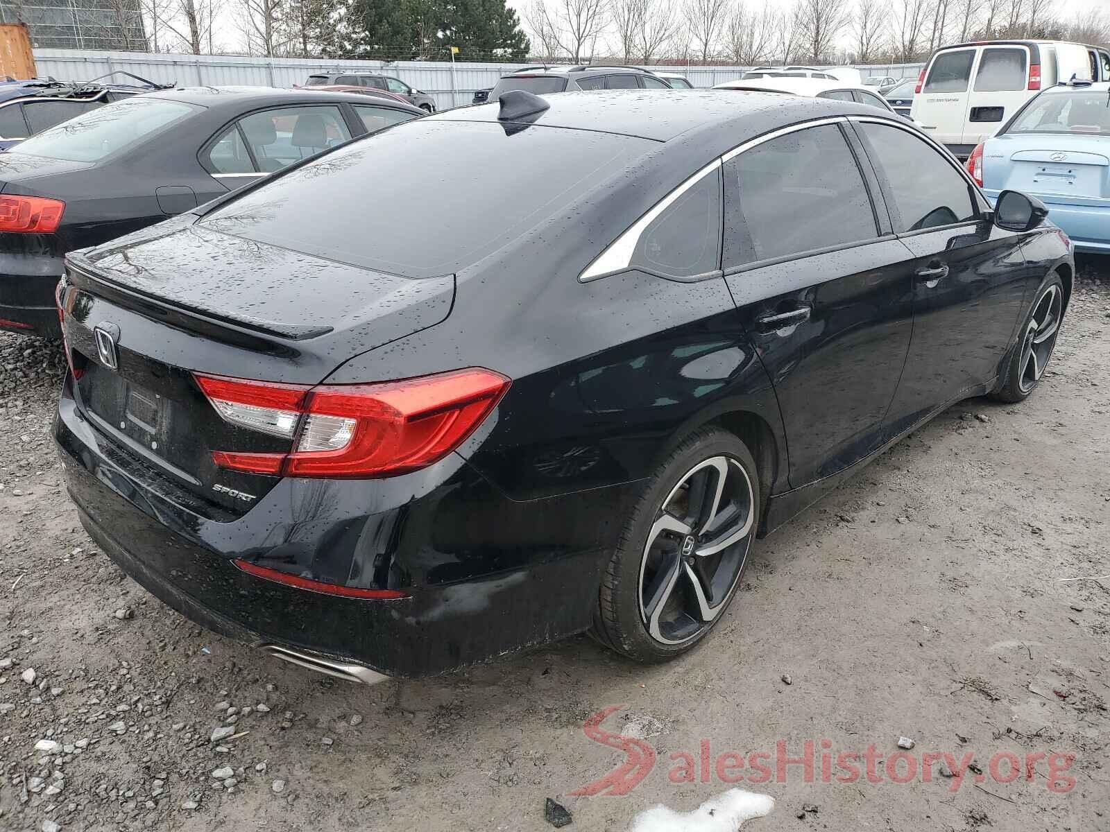 1HGCV1F34JA807334 2018 HONDA ACCORD