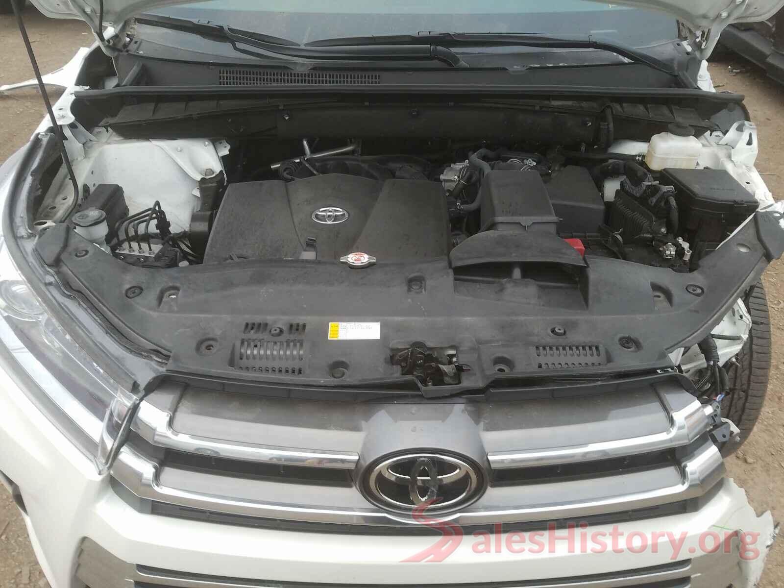 5TDDZRFH1KS717807 2019 TOYOTA HIGHLANDER