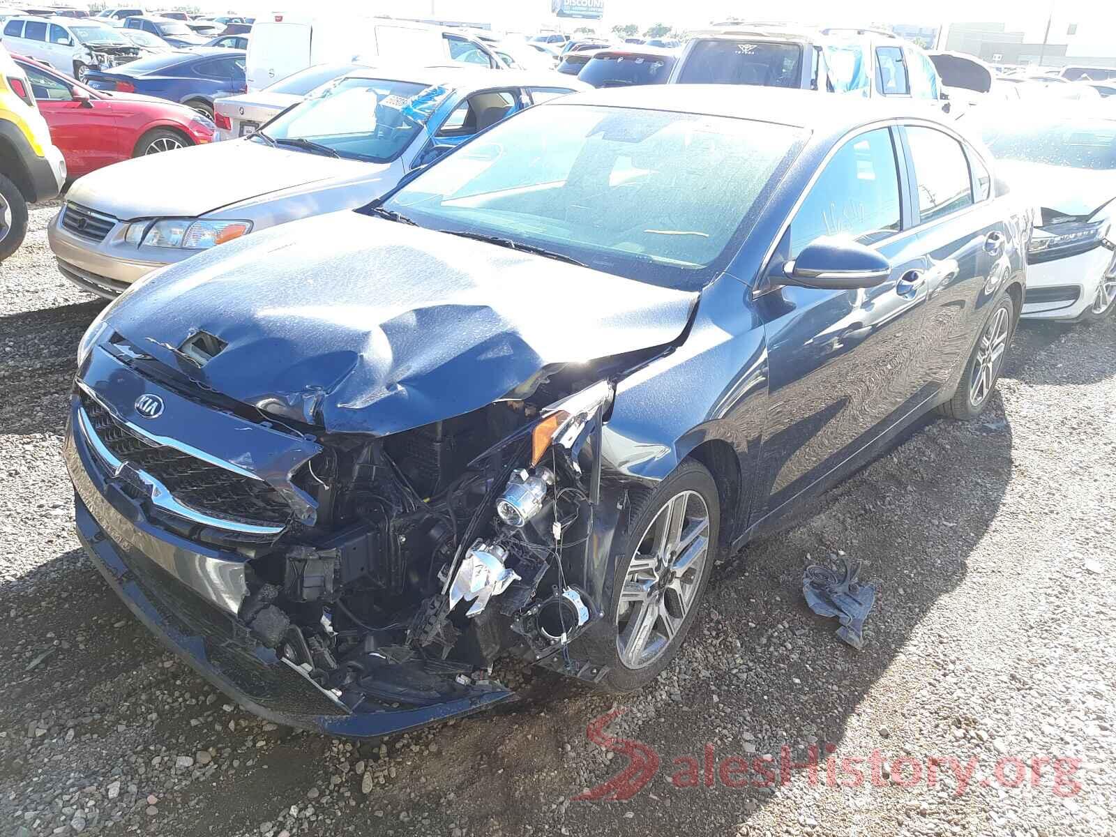 3KPF54AD7KE113975 2019 KIA FORTE