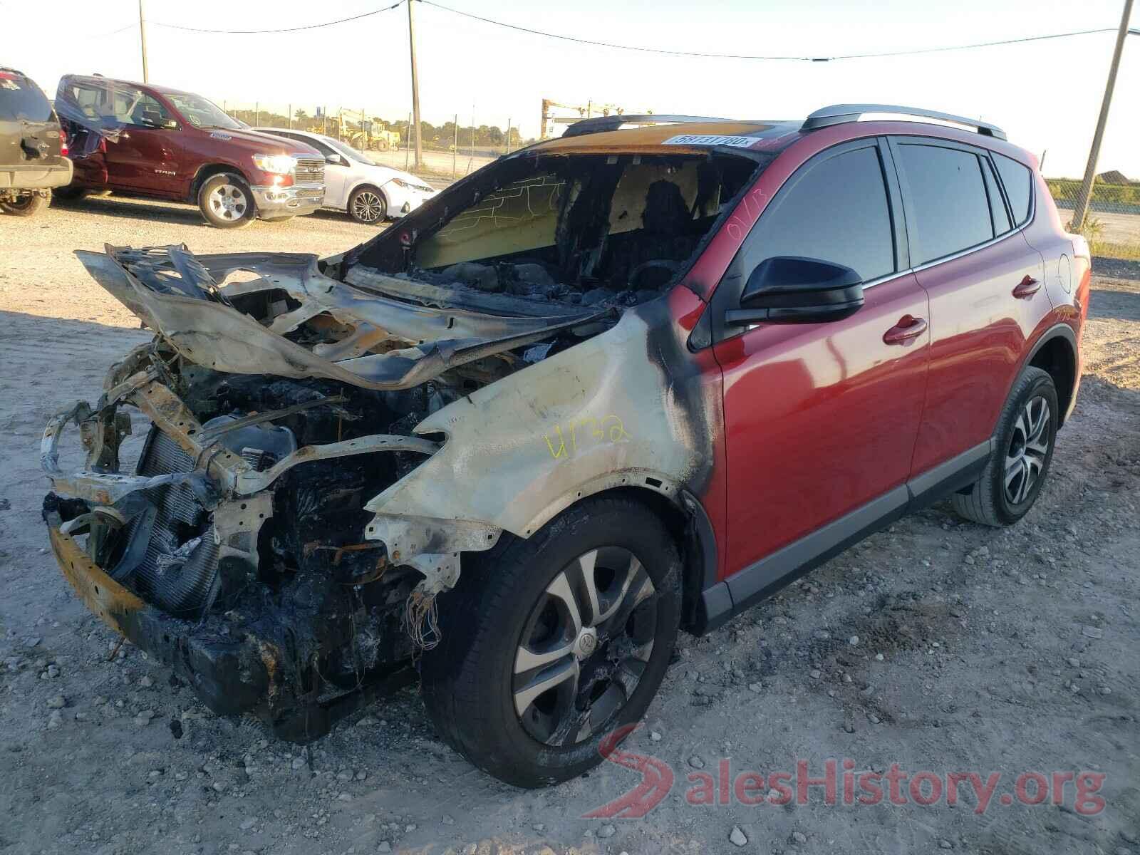 JTMZFREV7HJ131088 2017 TOYOTA RAV4