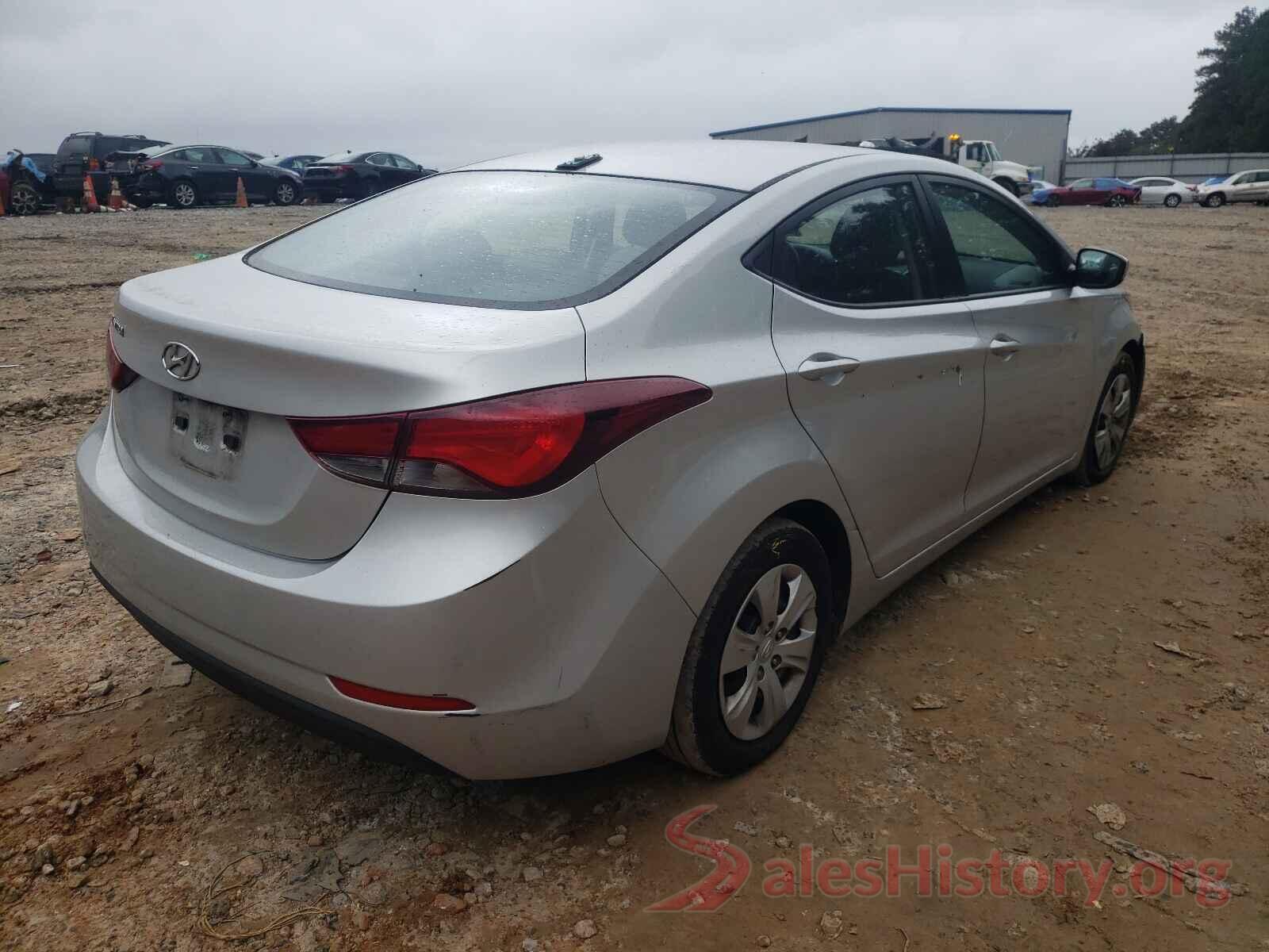 5NPDH4AE6GH698879 2016 HYUNDAI ELANTRA