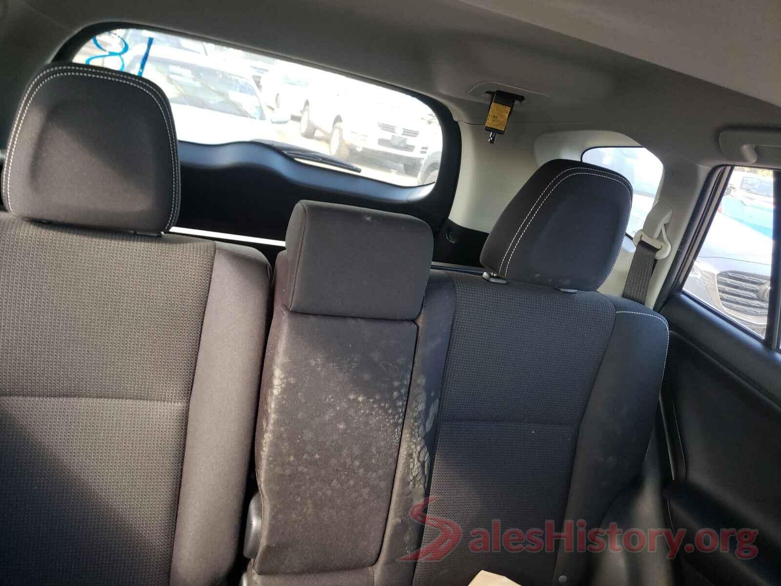 JTMRFREV9HJ703178 2017 TOYOTA RAV4