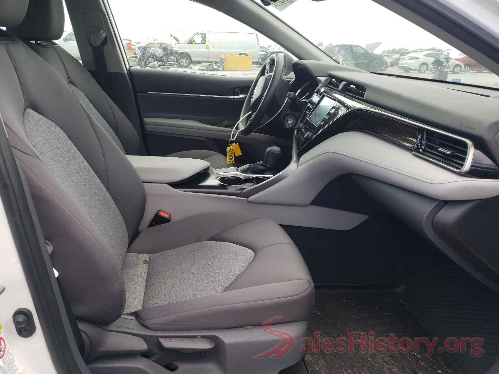 4T1B11HK3KU688715 2019 TOYOTA CAMRY