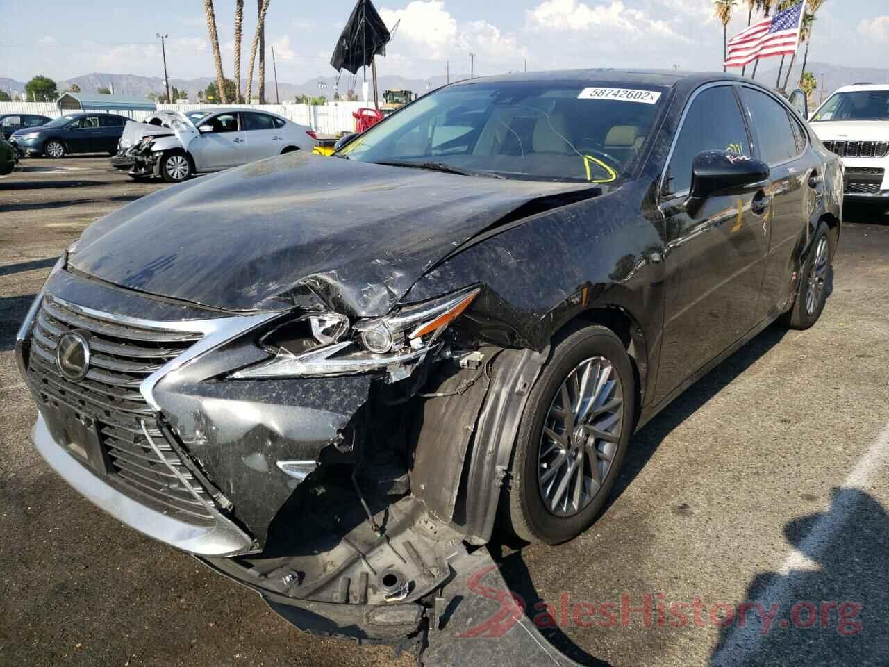 58ABK1GG7JU110571 2018 LEXUS ES350