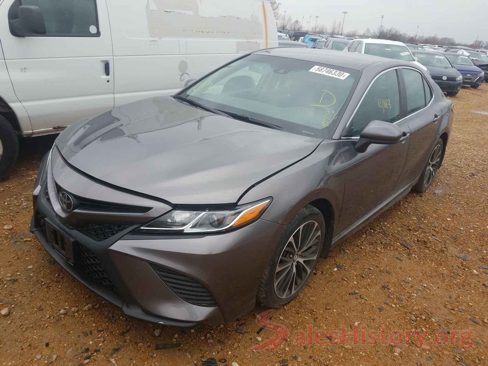 4T1B11HKXJU547817 2018 TOYOTA CAMRY