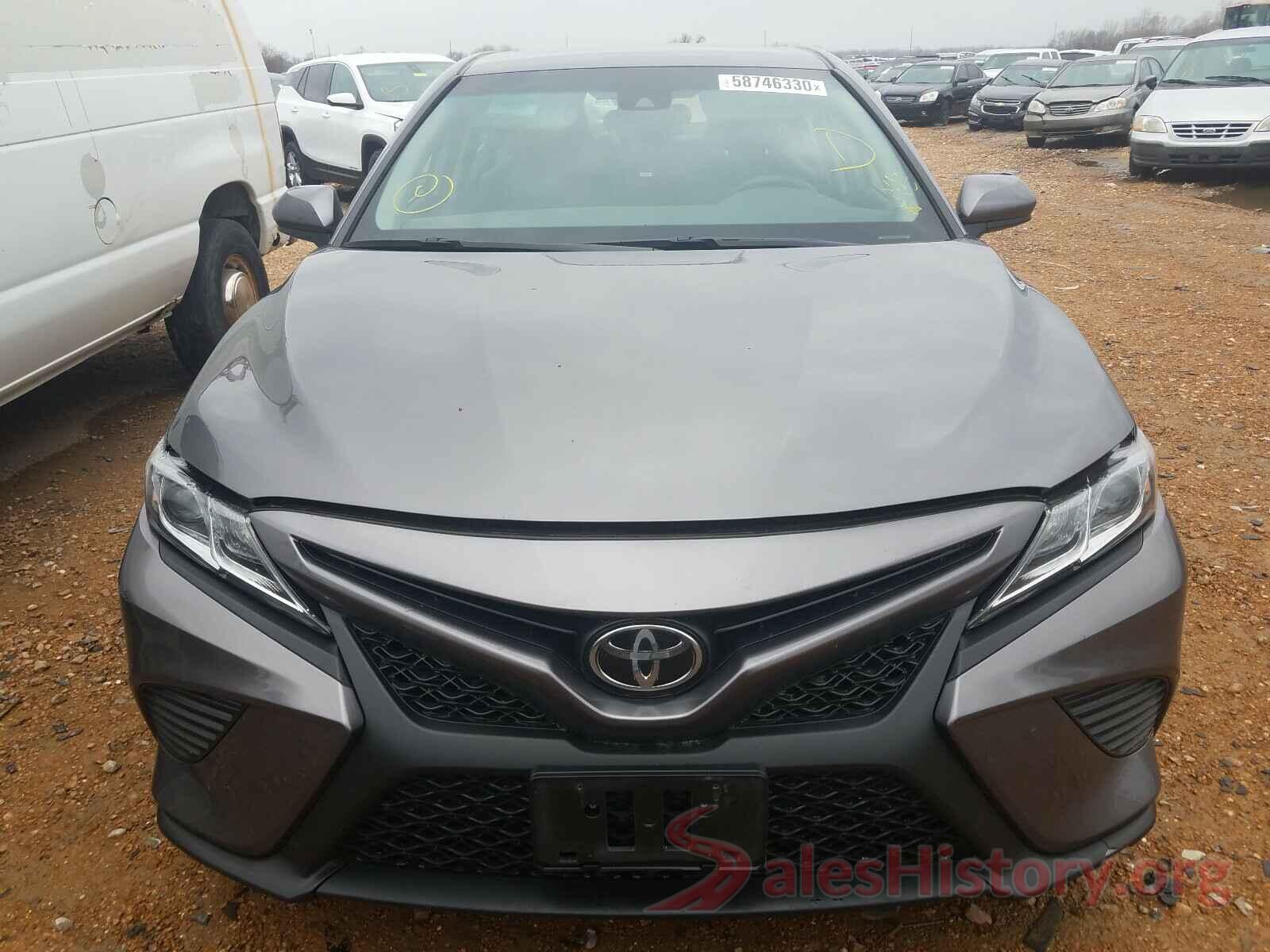 4T1B11HKXJU547817 2018 TOYOTA CAMRY