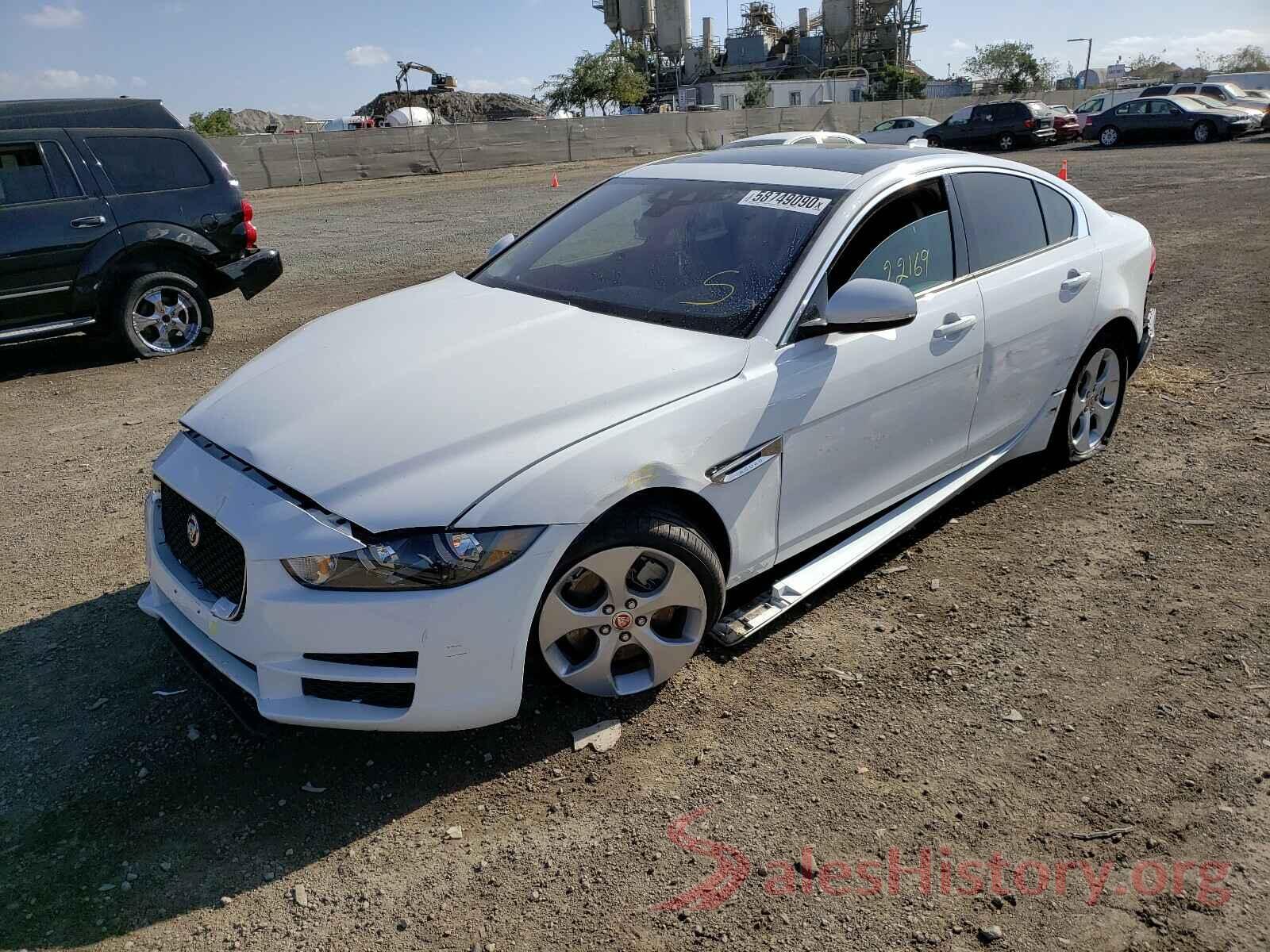 SAJAR4BG4HA973577 2017 JAGUAR XE