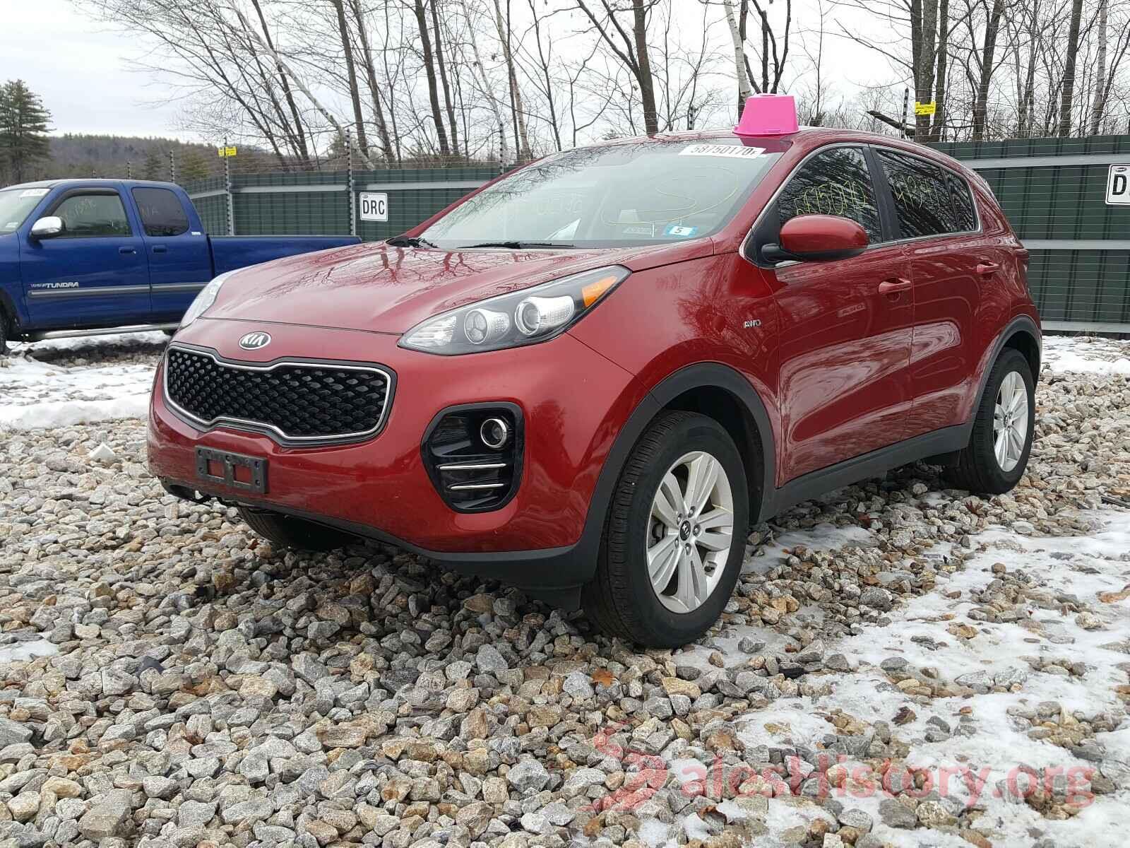 KNDPMCAC7J7446748 2018 KIA SPORTAGE