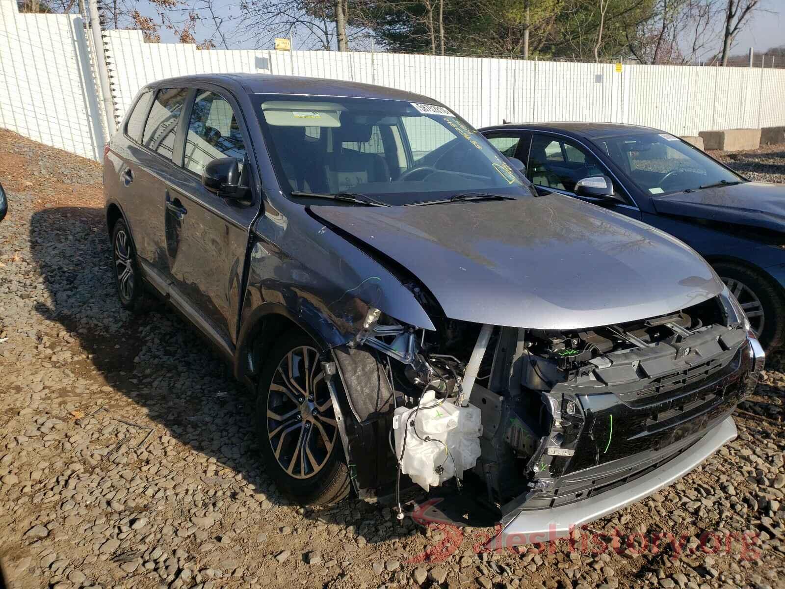 JA4AZ3A31JZ057173 2018 MITSUBISHI OUTLANDER