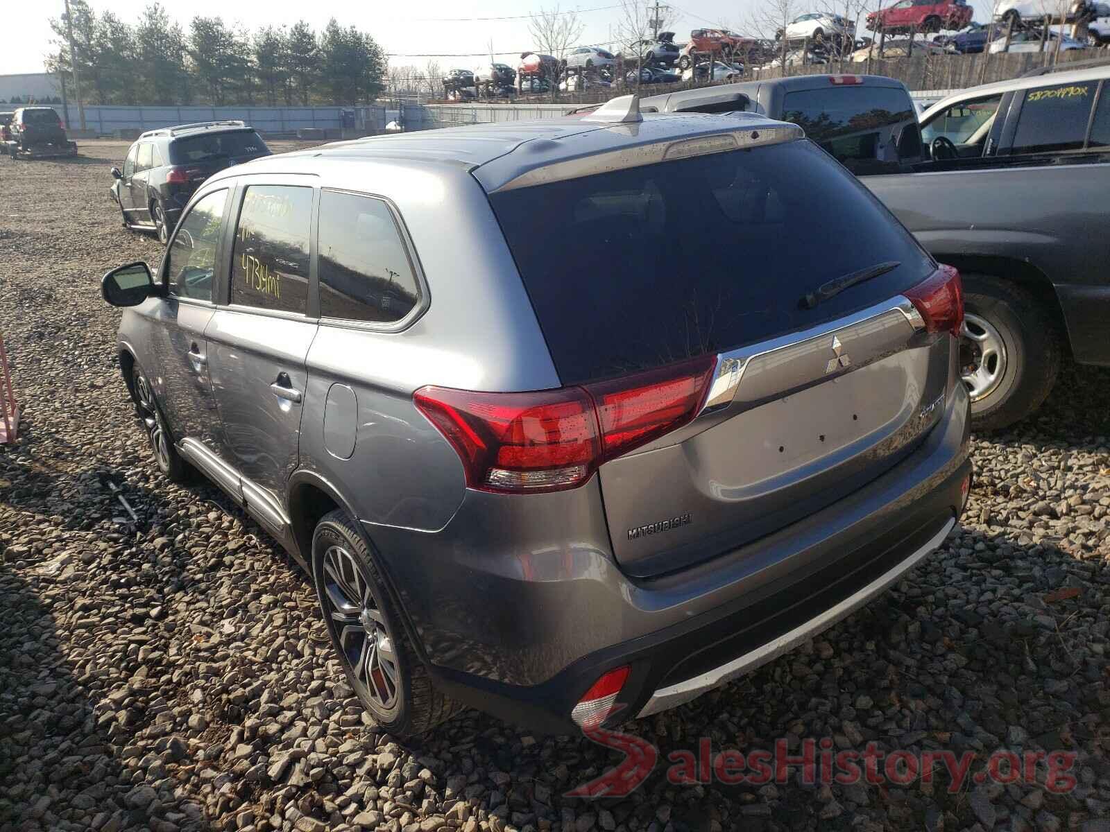 JA4AZ3A31JZ057173 2018 MITSUBISHI OUTLANDER