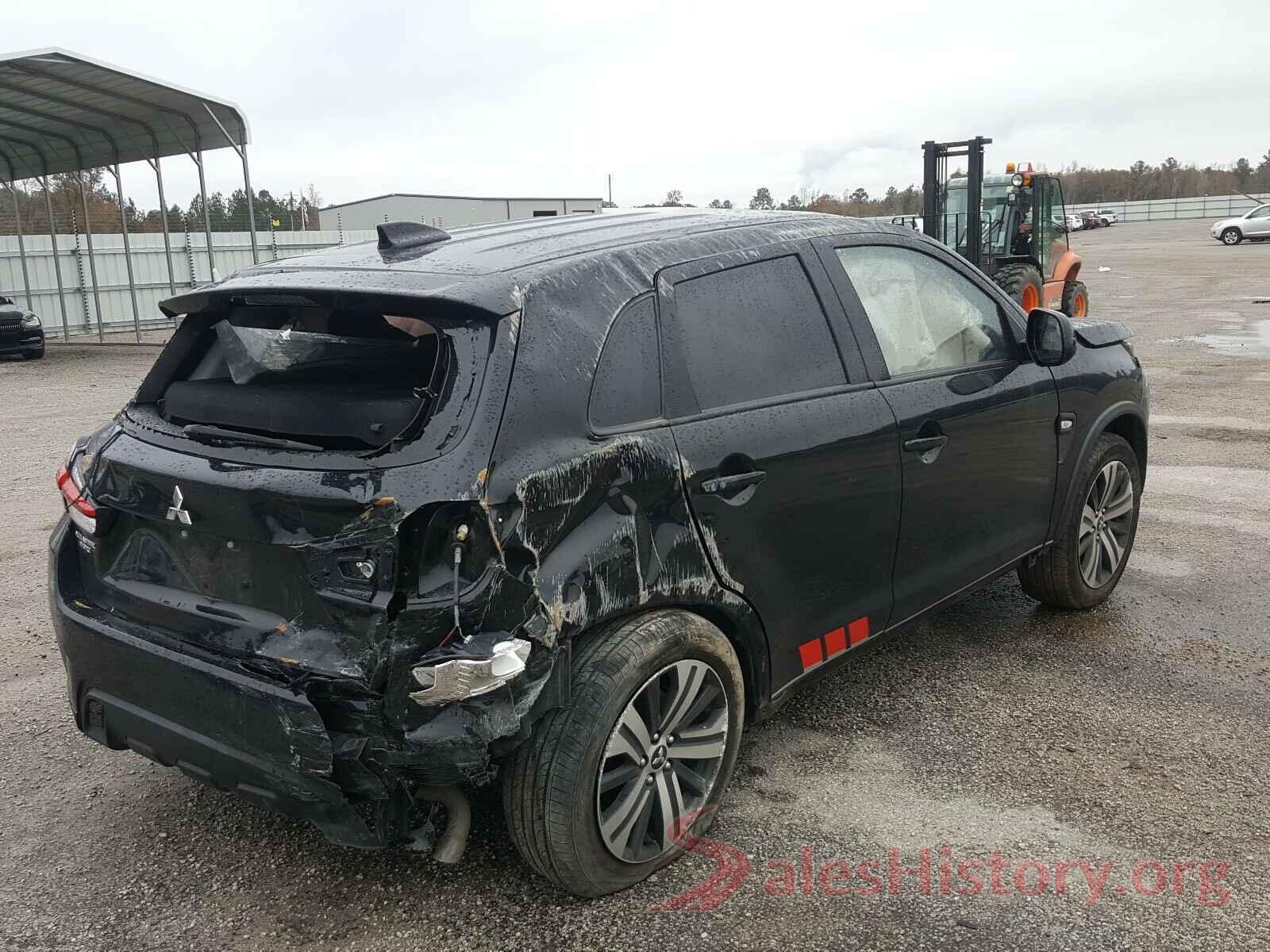 JA4AP3AU5LU004488 2020 MITSUBISHI OUTLANDER