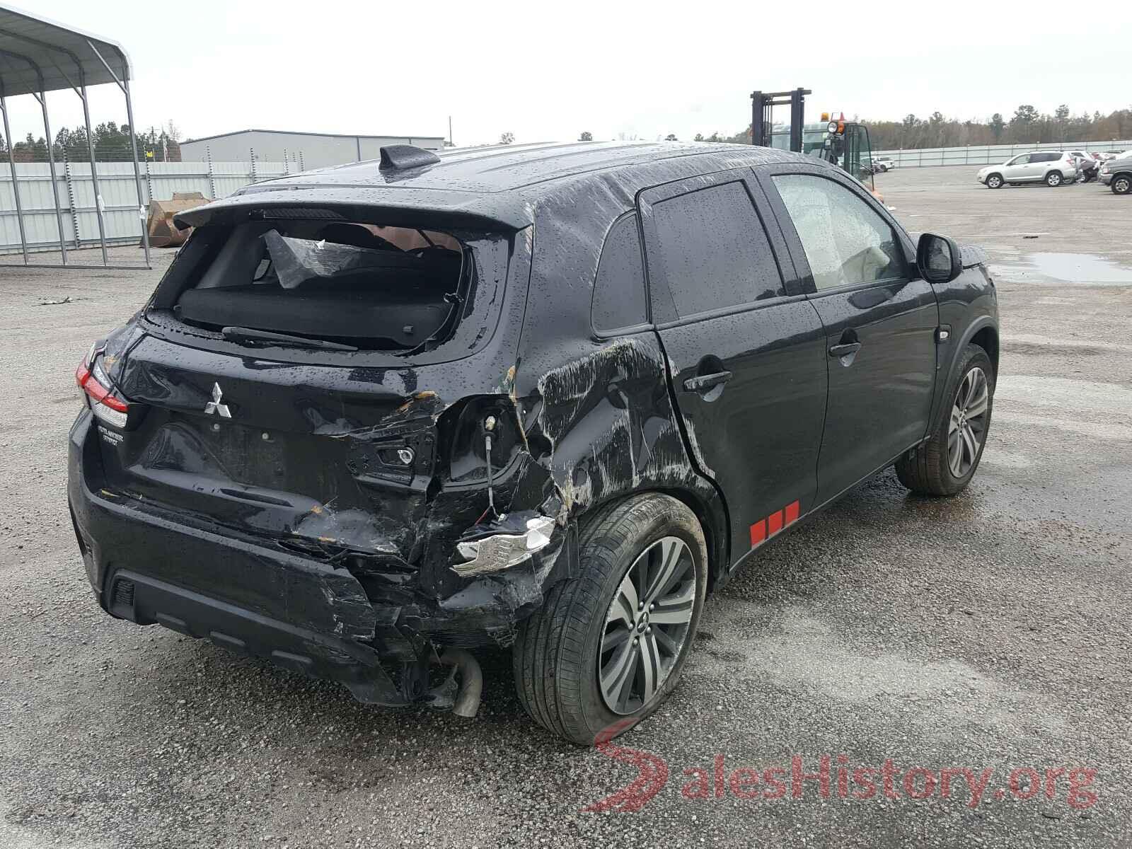 JA4AP3AU5LU004488 2020 MITSUBISHI OUTLANDER