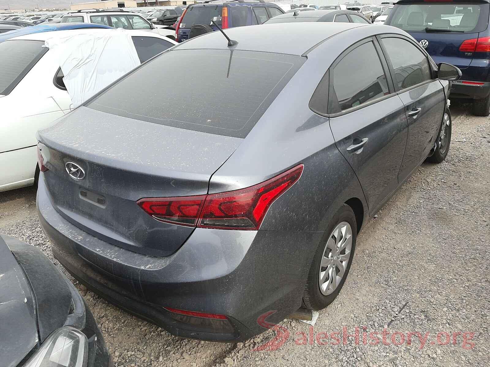 3KPC24A38KE040943 2019 HYUNDAI ACCENT