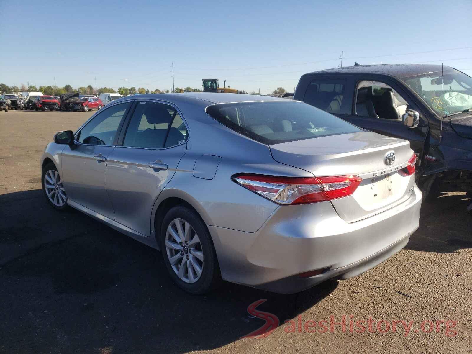 4T1B11HK2JU635986 2018 TOYOTA CAMRY