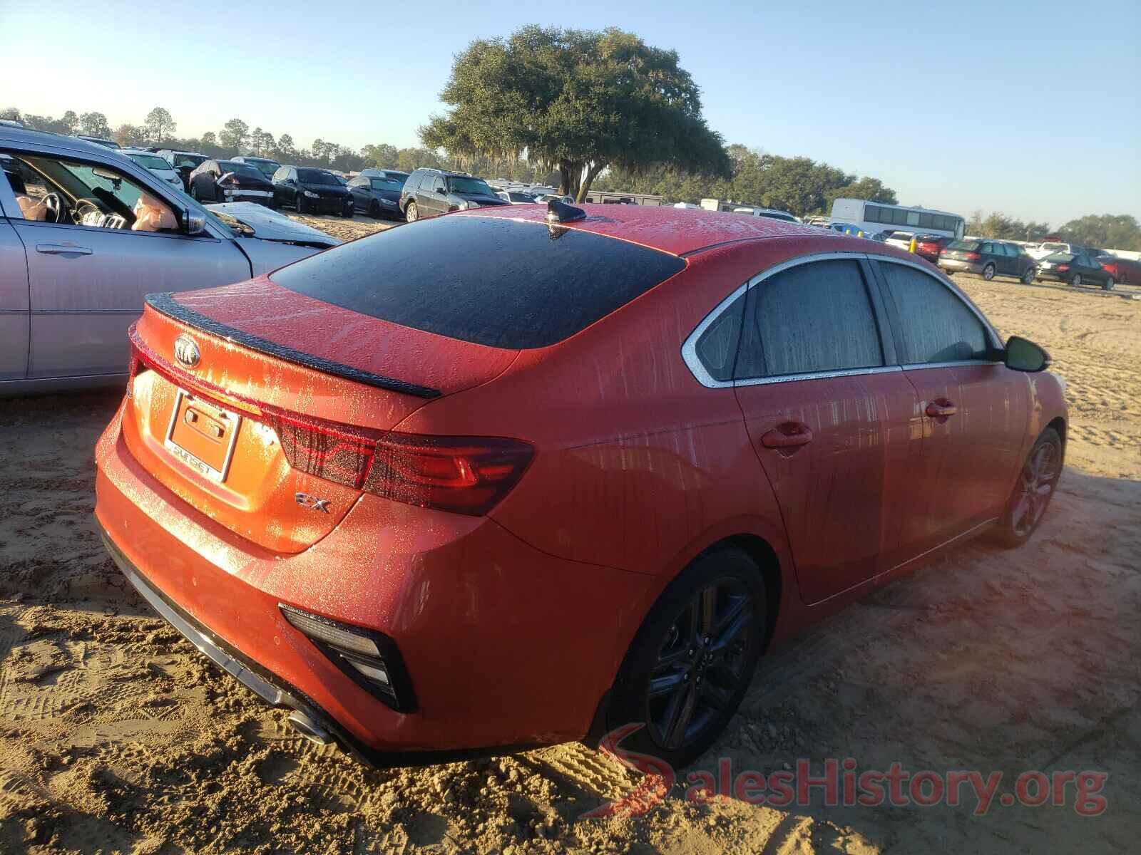 3KPF54AD8KE069260 2019 KIA FORTE