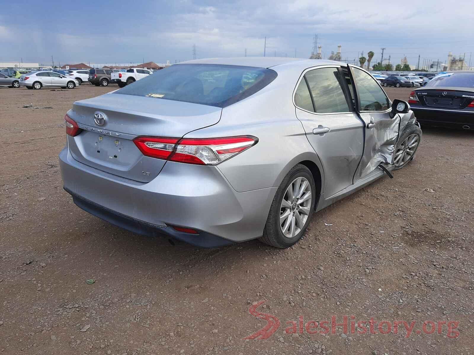 JTNB11HK0J3041001 2018 TOYOTA CAMRY