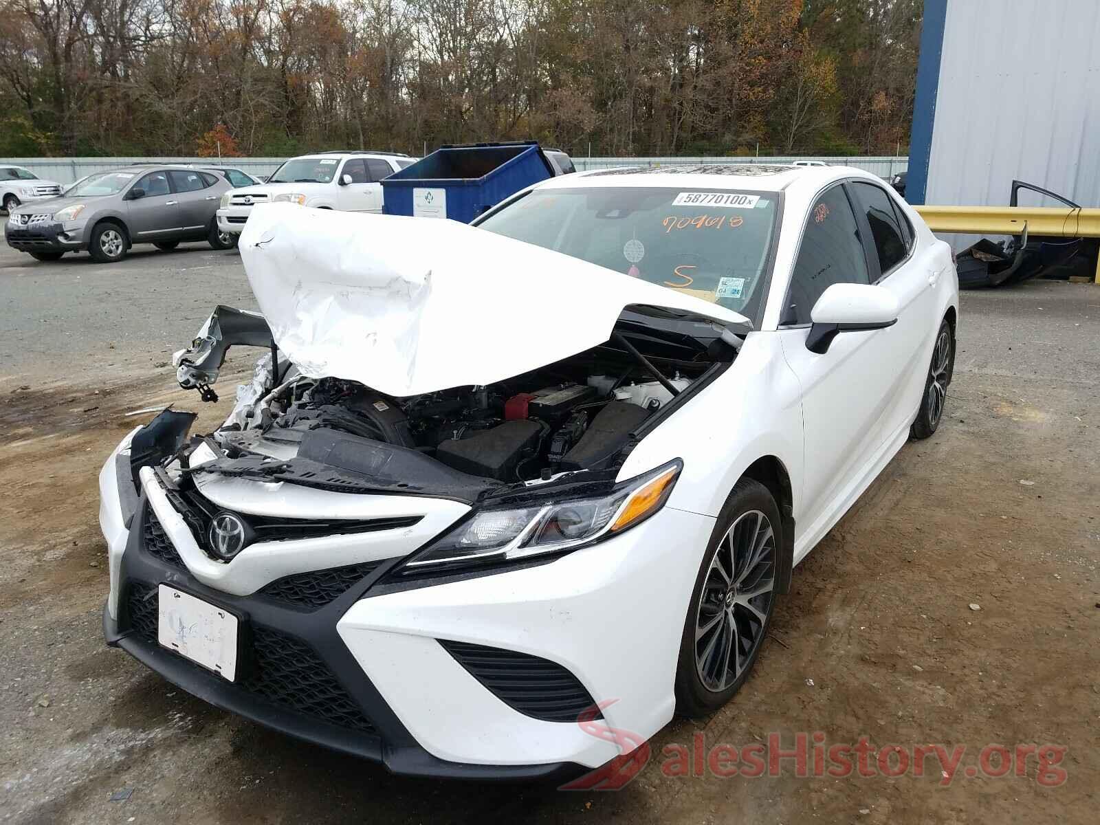 4T1B11HK2KU709618 2019 TOYOTA CAMRY