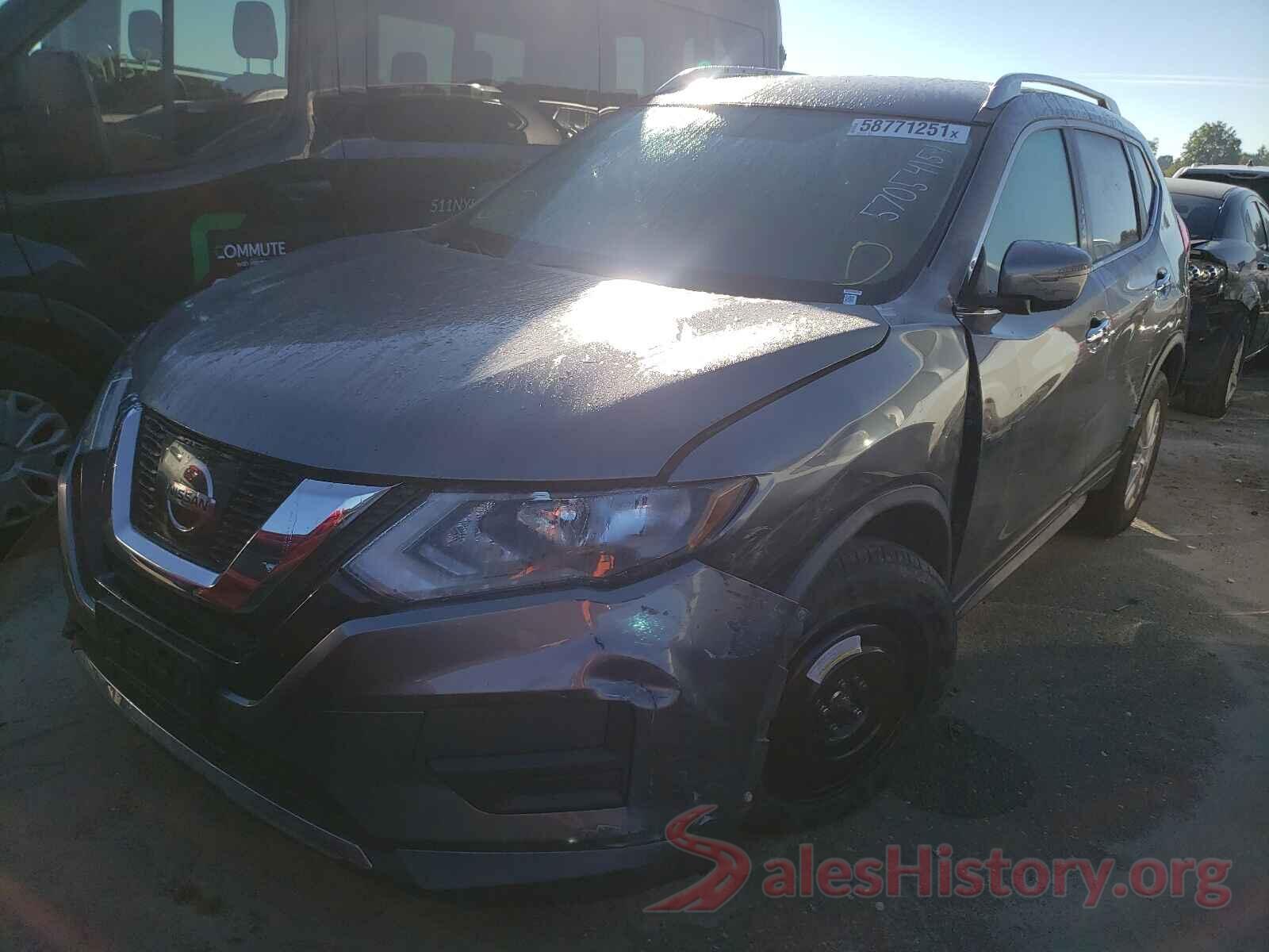 KNMAT2MV9HP612438 2017 NISSAN ROGUE