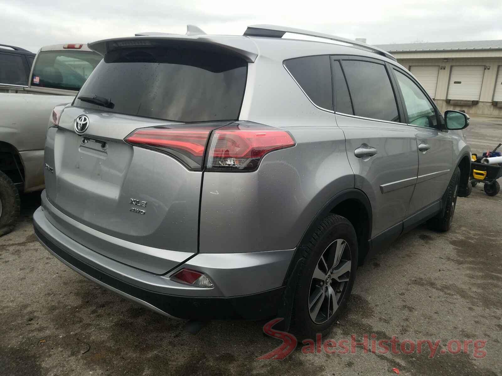 2T3RFREVXHW594344 2017 TOYOTA RAV4