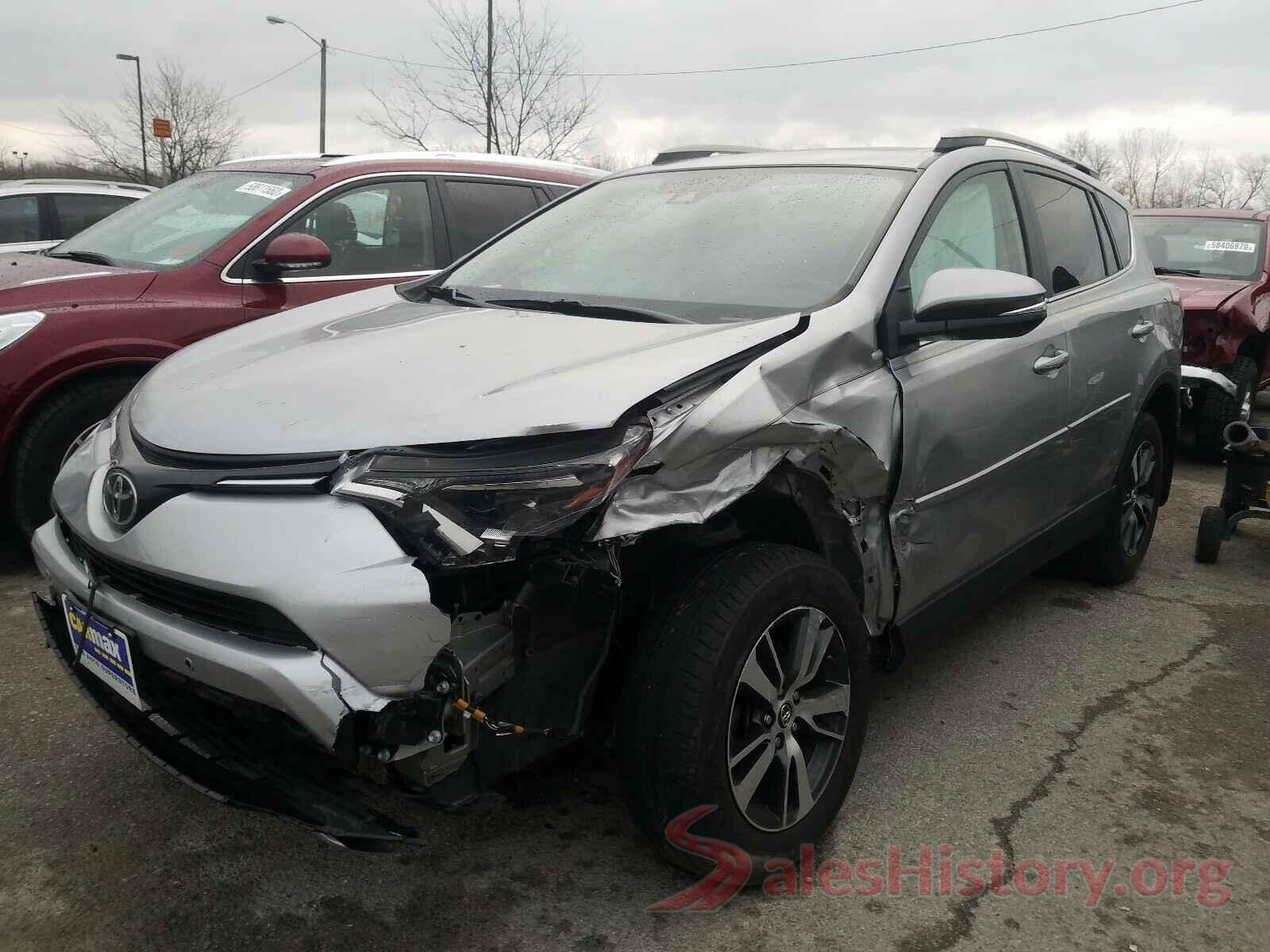 2T3RFREVXHW594344 2017 TOYOTA RAV4