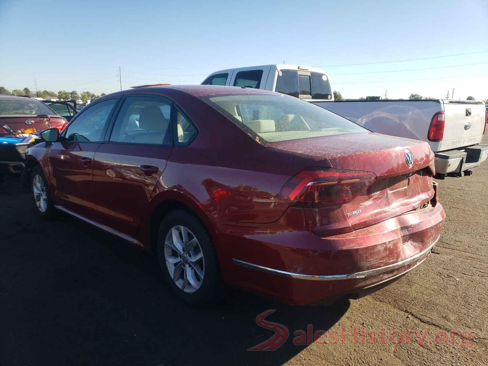 1VWAA7A32JC028382 2018 VOLKSWAGEN PASSAT