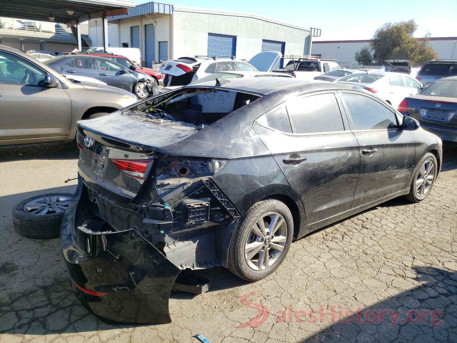 5NPD84LF8JH360350 2018 HYUNDAI ELANTRA