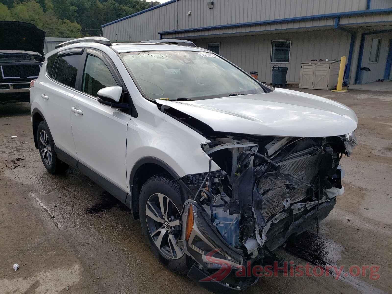 JTMRFREV5HD203372 2017 TOYOTA RAV4