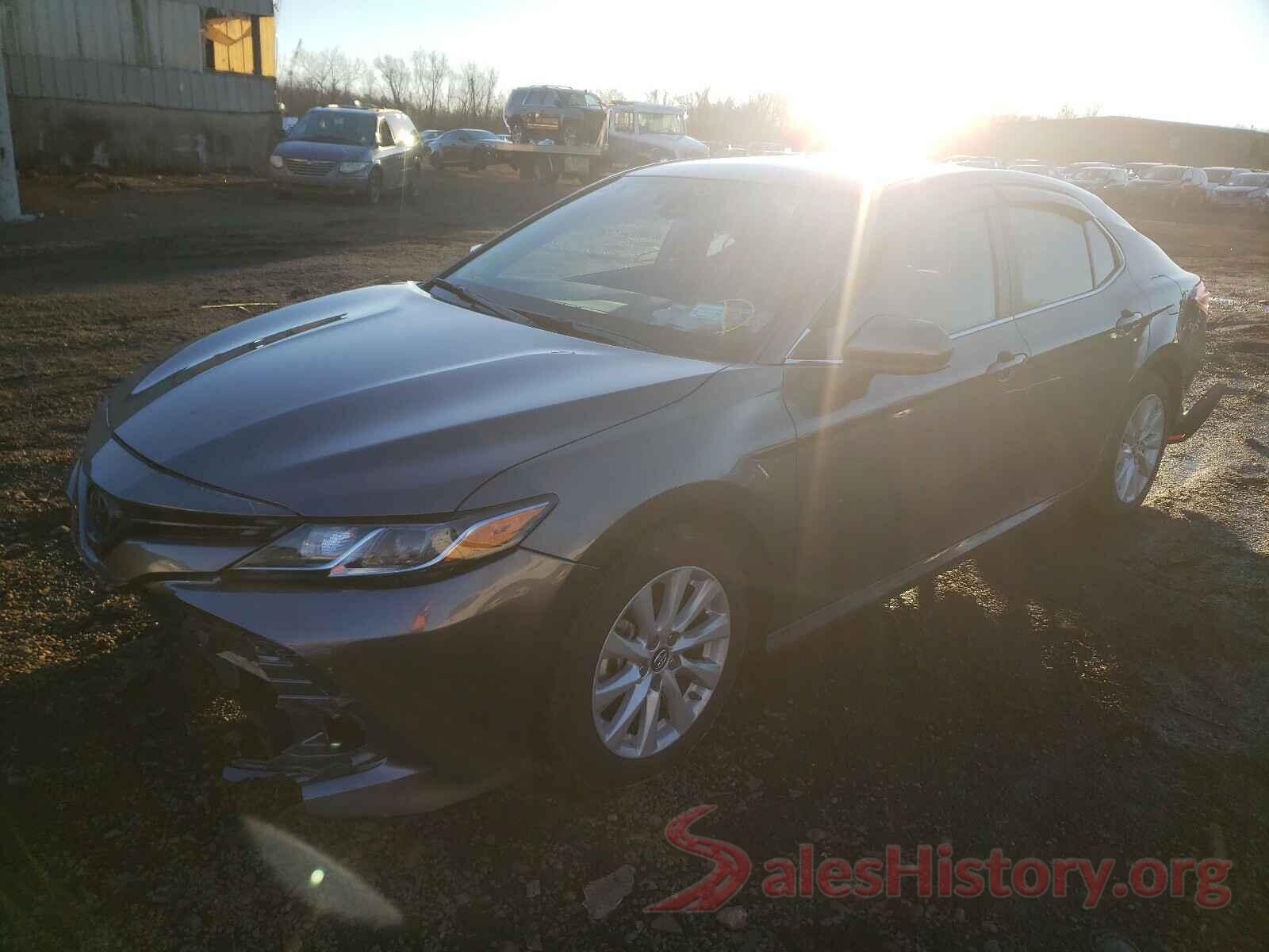 4T1B11HK0KU839493 2019 TOYOTA CAMRY