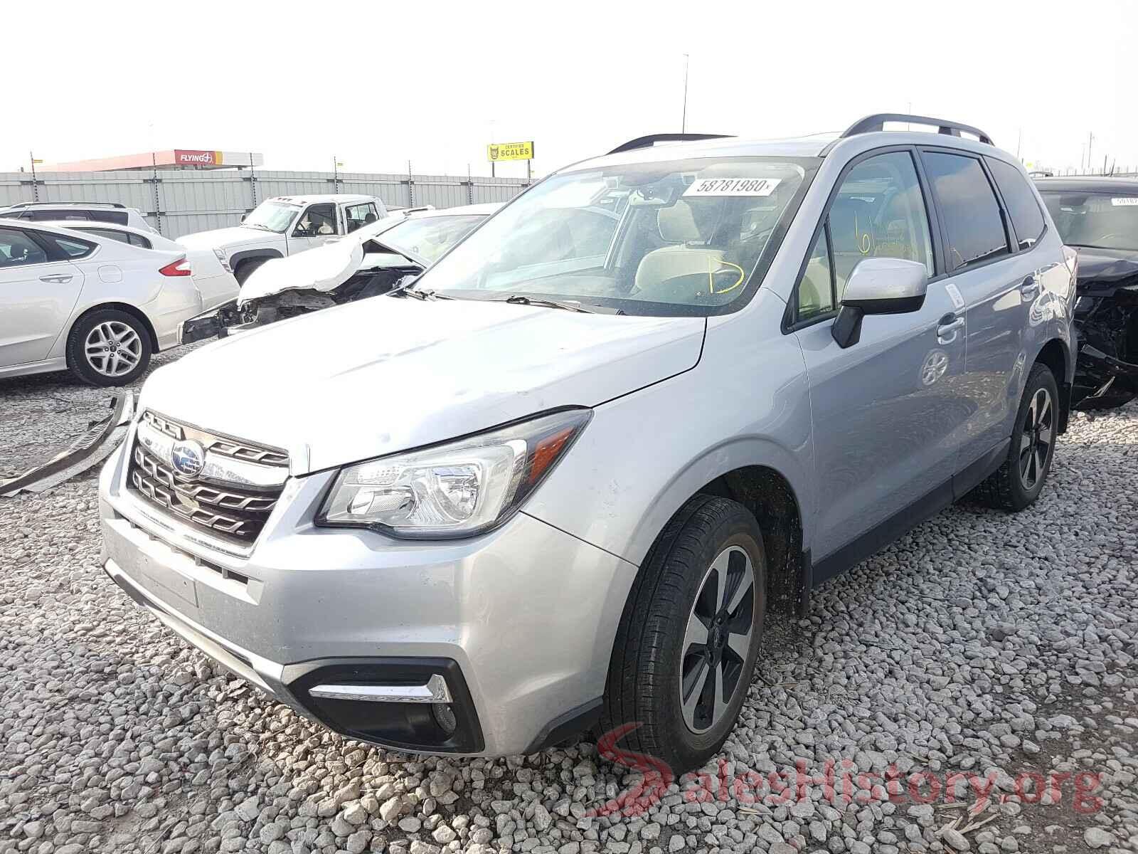 JF2SJAGC3HH447920 2017 SUBARU FORESTER