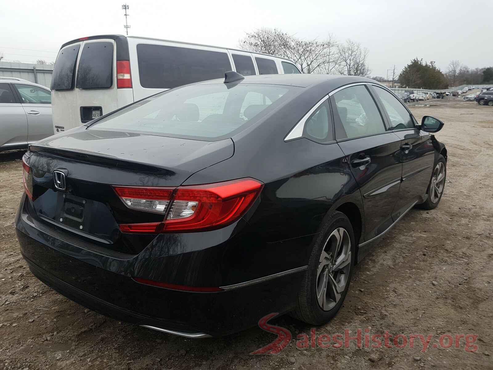 1HGCV1F47JA060532 2018 HONDA ACCORD