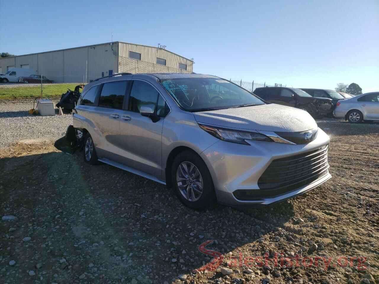 5TDBRKEC2NS125146 2022 TOYOTA SIENNA