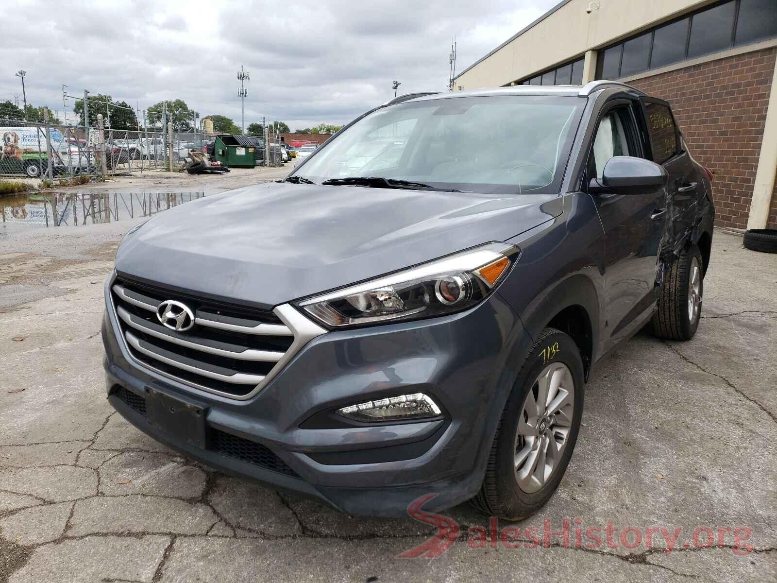 KM8J3CA43HU350009 2017 HYUNDAI TUCSON