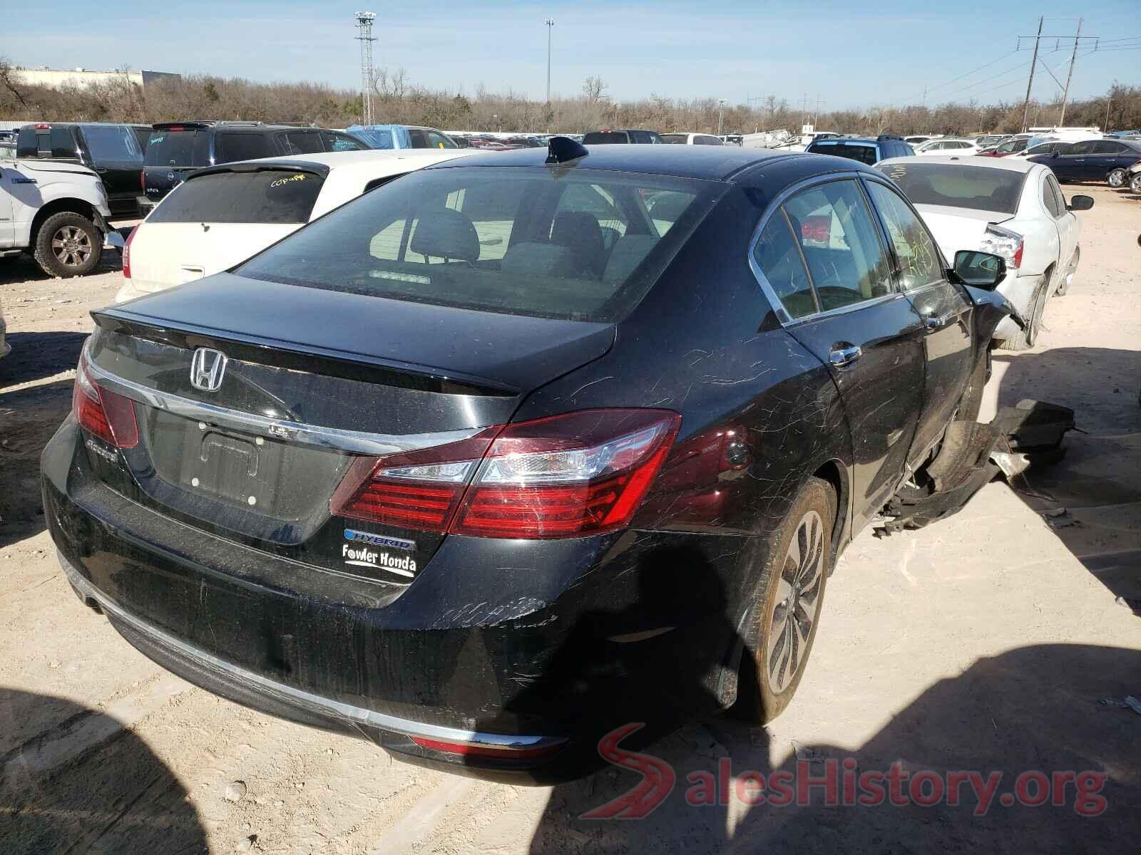 JHMCR6F3XHC005738 2017 HONDA ACCORD