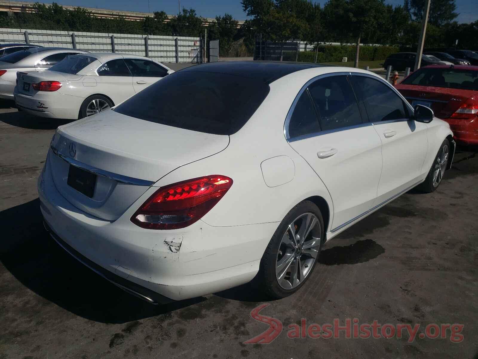 55SWF4JB5JU268849 2018 MERCEDES-BENZ C CLASS