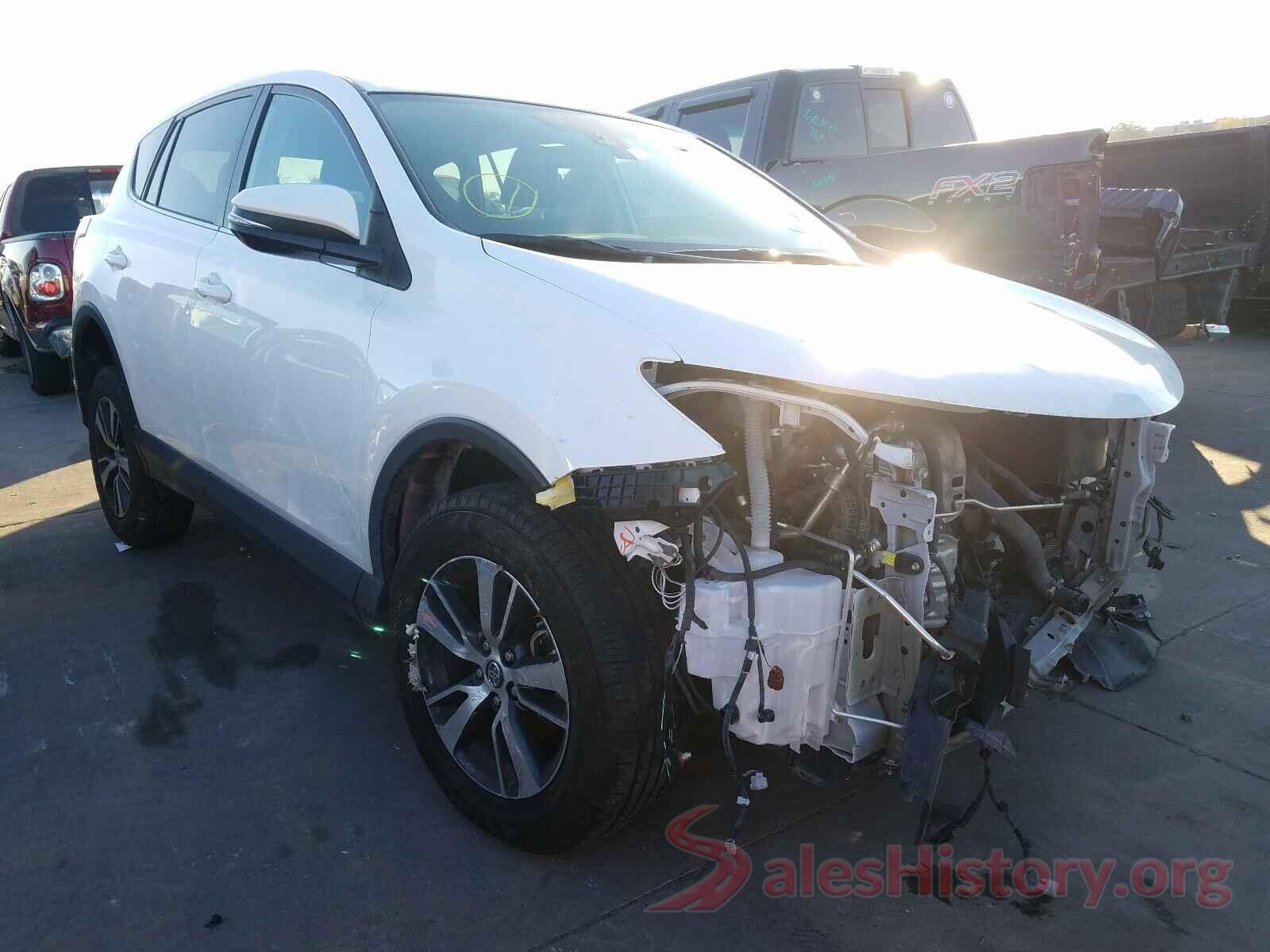 2T3WFREV6JW468779 2018 TOYOTA RAV4