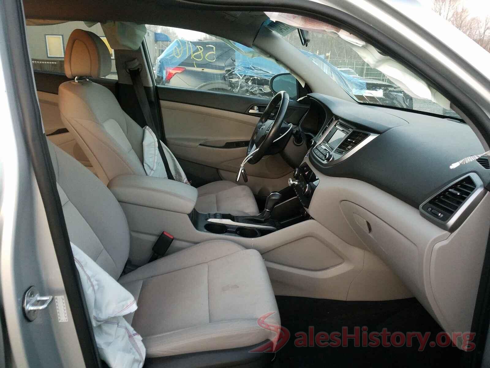 KM8J3CA24HU301447 2017 HYUNDAI TUCSON