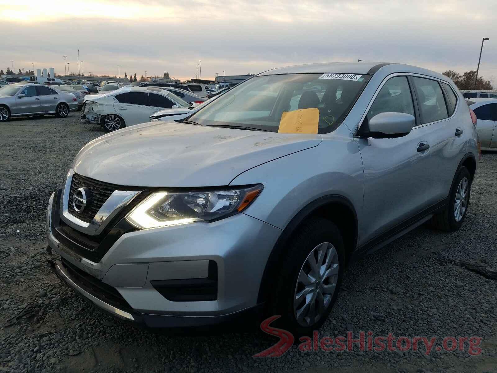 KNMAT2MV0HP549102 2017 NISSAN ROGUE