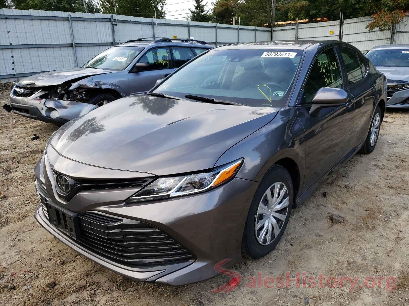 4T1B11HK4JU532200 2018 TOYOTA CAMRY