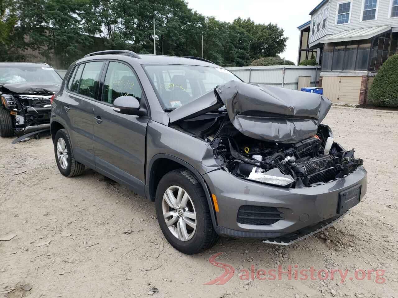 WVGBV7AX4GW611117 2016 VOLKSWAGEN TIGUAN